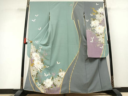 平和屋着物●豪華振袖　駒刺繍　花蝶文　金彩　正絹　逸品　AABL3540fy