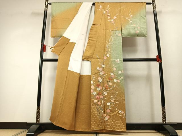 平和屋着物●訪問着　作家物　駒刺繍　花蝶文　暈し染め　金彩　正絹　逸品　AABL3548fy