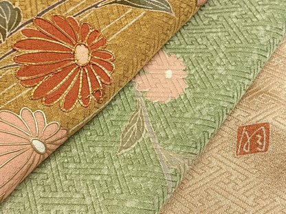 平和屋着物●訪問着　作家物　駒刺繍　花蝶文　暈し染め　金彩　正絹　逸品　AABL3548fy