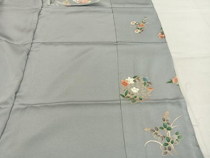 平和屋着物●訪問着　駒刺繍　草花文　金彩　仮絵羽　正絹　逸品　未使用　AABL3568fy