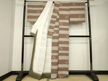 平和屋着物●上質な小紋　横段梅文　松葉　正絹　逸品　AABL3613ck