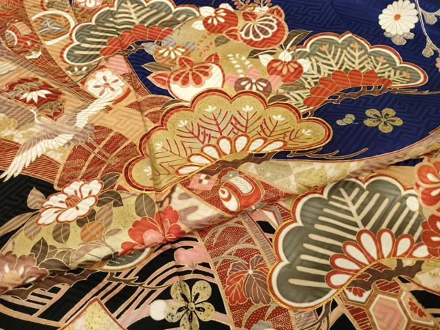 平和屋着物●豪華振袖　駒刺繍　飛鶴吉祥松文　黒地　ロング丈　正絹　逸品　AABL3618ck