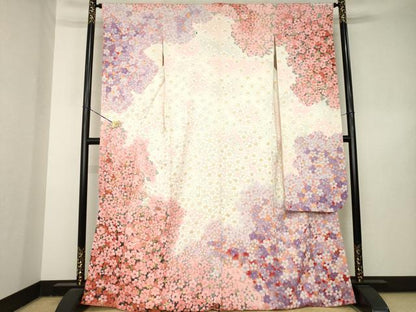 平和屋着物●豪華振袖　駒刺繍　花尽くし　正絹　逸品　AABL3637ck