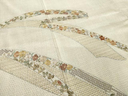 平和屋着物●本場大島紬 訪問着 中国三大刺繍 汕頭刺繍 スワトウ刺繍 総刺繍 白大島 100亀甲 蔓帯花文 金糸 正絹 逸品 AABL3644ck