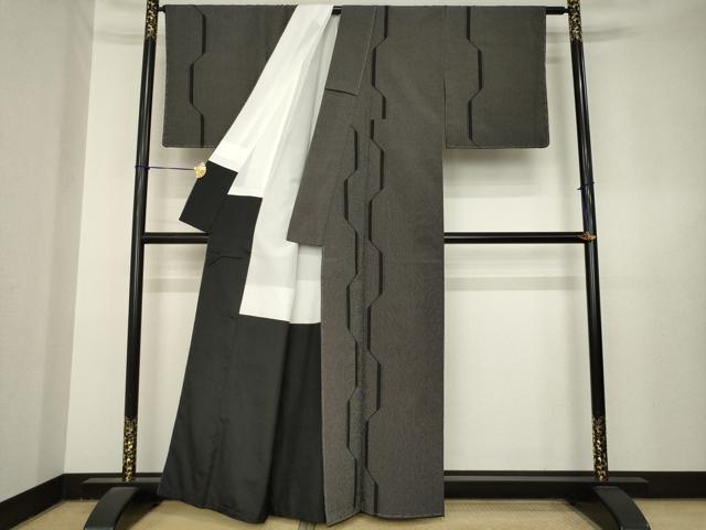 平和屋着物●お召　塩沢絣　変わり縞　黒地　正絹　逸品　AABL3672ck
