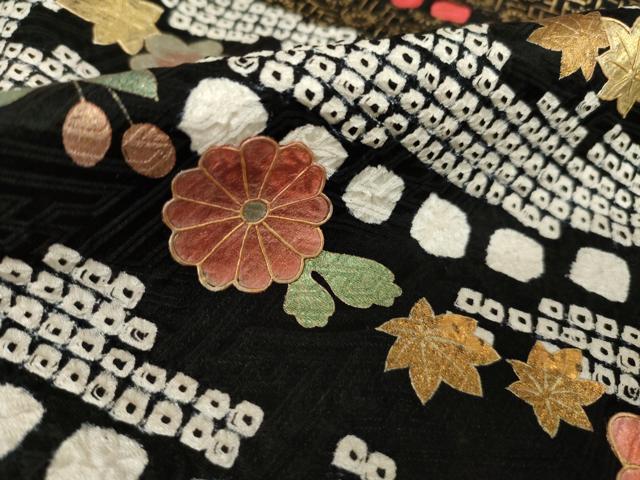 平和屋着物●豪華振袖　総絞り　吉祥舞花文　黒地　正絹　逸品　AABL3707ck