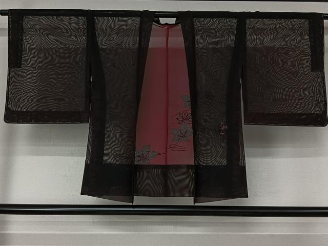 平和屋着物▽羽織　スリーシーズン　春夏秋　塵除け　流水花文　黒地　正絹　逸品　未使用　AABL3811jh