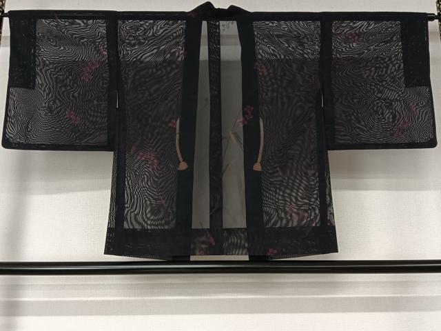 平和屋着物▽羽織　スリーシーズン　春夏秋　塵除け　草花文　黒地　正絹　逸品　AABL3812jh