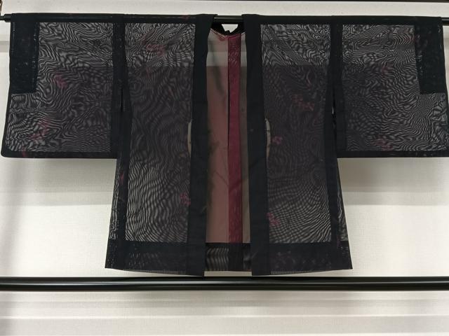 平和屋着物▽羽織　スリーシーズン　春夏秋　塵除け　草花文　黒地　正絹　逸品　AABL3812jh