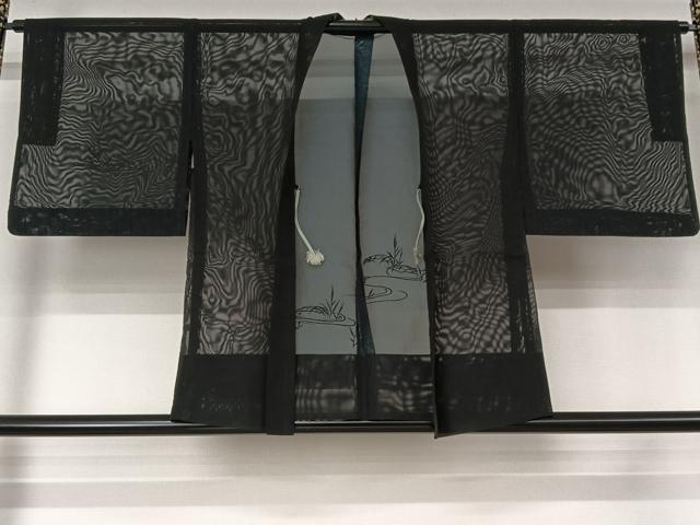 平和屋着物▽羽織　スリーシーズン　春夏秋　塵除け　紗　流水草葉文　黒地　正絹　逸品　AABL3823jh