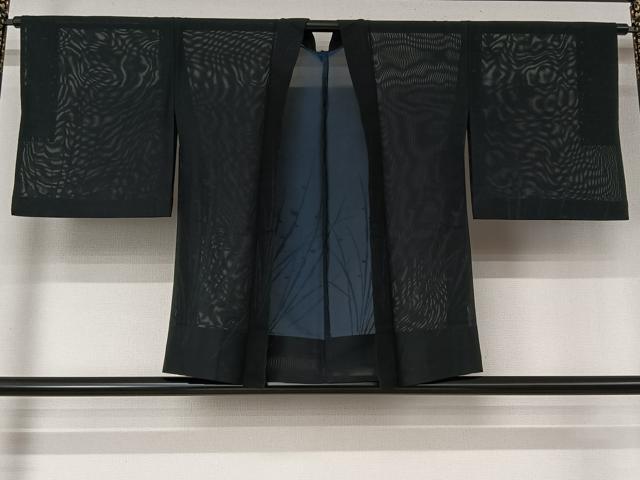 平和屋着物▽羽織　スリーシーズン　春夏秋　塵除け　紗　草花文　黒地　正絹　逸品　未使用　AABL3834jh
