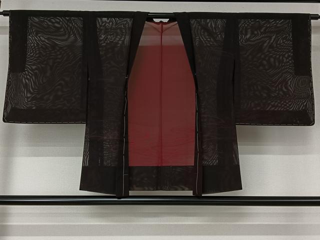 平和屋着物▽羽織　スリーシーズン　春夏秋　塵除け　紗　流水芝文　黒地　正絹　逸品　AABL3838jh