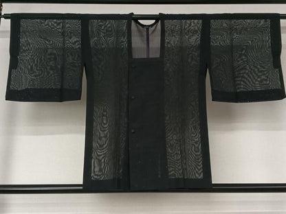 平和屋着物▽道行コート　スリーシーズン　春夏秋　塵除け　縞　黒地　正絹　逸品　AABL3892jh