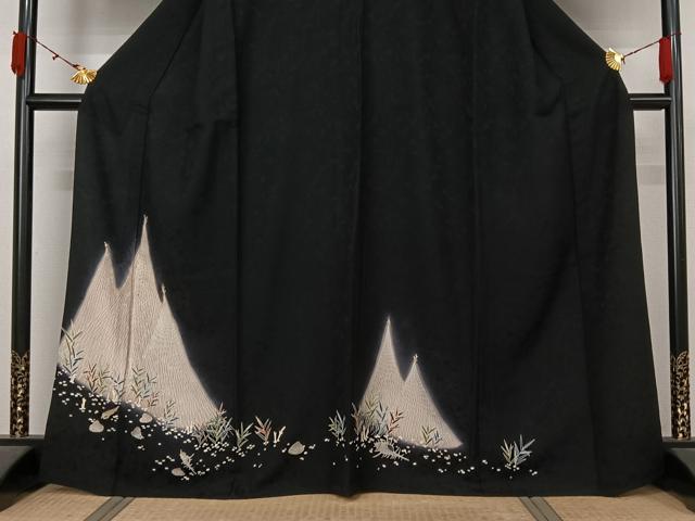 平和屋着物▽訪問着　単衣　風景文　貝　暈し染め　黒地　金彩　正絹　逸品　AABL3965jh