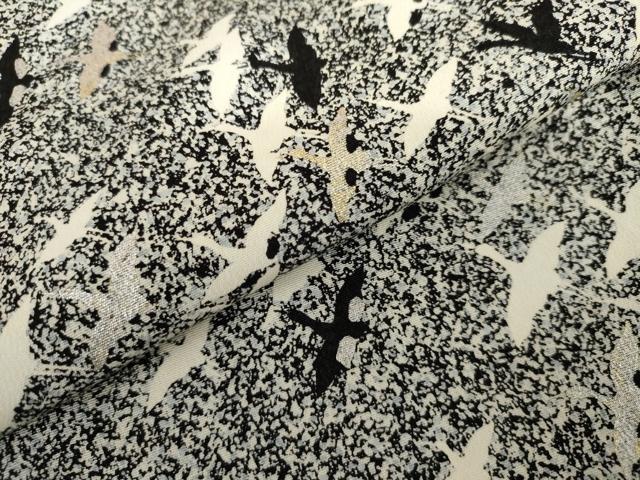 平和屋着物●訪問着　飛鶴文　たたき染め　黒地　金銀彩　正絹　逸品　AABL4065cs