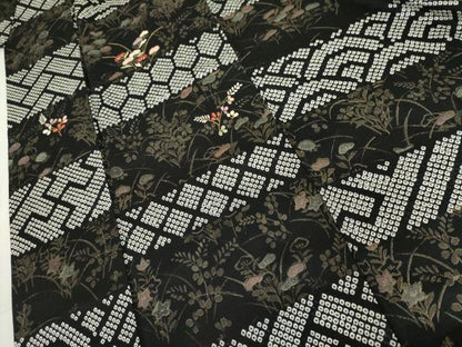 平和屋着物●訪問着　絞り　刺繍　横段吉祥花文　黒地　金糸　金彩　正絹　逸品　AABL4069cs