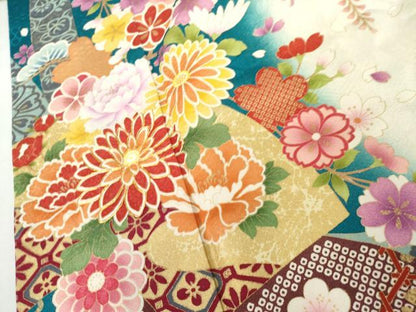 平和屋着物●豪華振袖　駒刺繍　蔓帯吉祥花文　暈し染め　金彩　銀通し地　正絹　逸品　AABL4089cs