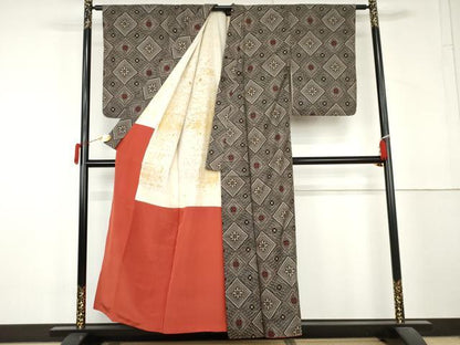 平和屋着物●本場大島紬　龍郷絣　正絹　逸品　AABL4130cs