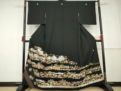 平和屋着物●高級染元 粋峰 林芳夫 京加賀友禅 黒留袖 中国三大刺繍 スワトウ刺繍 汕頭刺繍 大名行列 さが美扱い 正絹 逸品 AABL4133cs