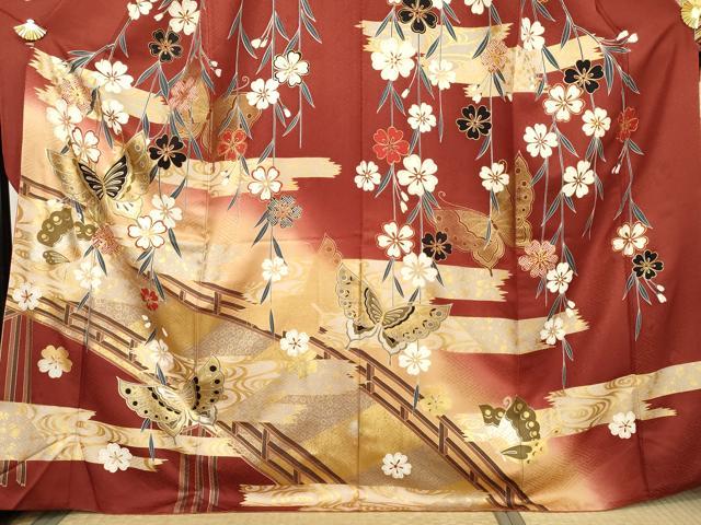 平和屋着物●豪華振袖　駒刺繍　渡り橋風景花蝶文　金銀彩　正絹　逸品　AABL4147cs