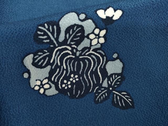平和屋着物●上質な小紋　藍　型染め　成り物　鬼しぼ縮緬　正絹　逸品　AABL4154cs