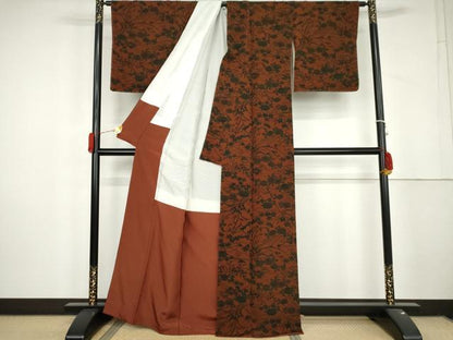平和屋着物●宮内庁御用達　赤城右堂　小紋　草花文　鬼しぼ縮緬　正絹　逸品　AABL4166cs