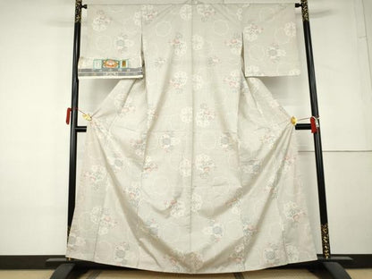 平和屋着物●本場大島紬　白大島　9マルキ　草花文　山中幸八作　証紙付き　正絹　逸品　未使用　AABL4190cs