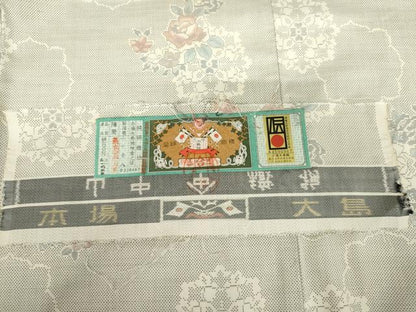 平和屋着物●本場大島紬　白大島　9マルキ　草花文　山中幸八作　証紙付き　正絹　逸品　未使用　AABL4190cs