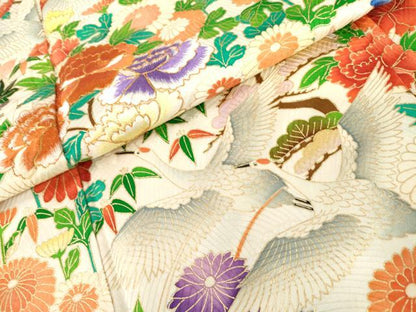 平和屋着物●豪華振袖　駒刺繍　檜扇飛鶴草花文　金彩　正絹　逸品　AABL4231cs