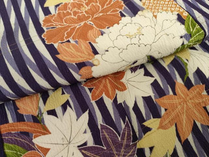 平和屋着物＃京都老舗銘店・に志田　道中着　駒刺繍　花丸文　金彩　たとう紙付き　正絹　逸品　AABL4238cs