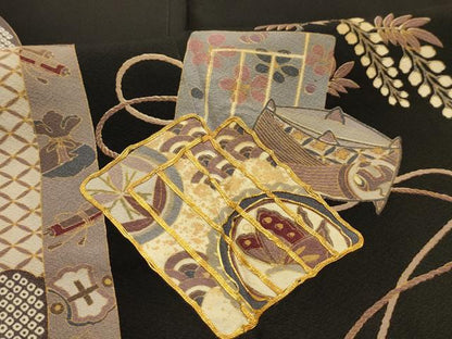 平和屋着物■訪問着　作家物　駒刺繍　糸巻花蝶宝尽くし　暈し染め　黒地　金彩　正絹　逸品　AABL4382sx