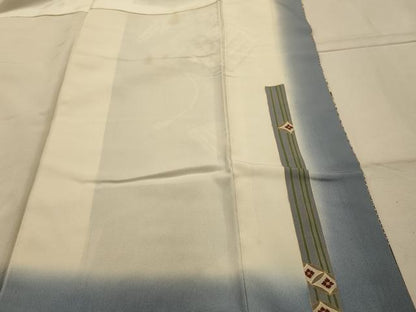 平和屋着物■訪問着　作家物　駒刺繍　糸巻花蝶宝尽くし　暈し染め　黒地　金彩　正絹　逸品　AABL4382sx
