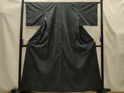 平和屋着物■本場大島紬　7マルキ　亀甲花文　正絹　逸品　AABL4398sx