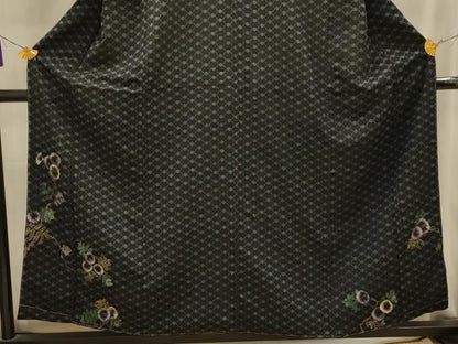 平和屋着物■豪華色留袖　刺繍　草花文　黒地　金糸　正絹　逸品　AABL4425sx