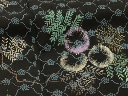 平和屋着物■豪華色留袖　刺繍　草花文　黒地　金糸　正絹　逸品　AABL4425sx