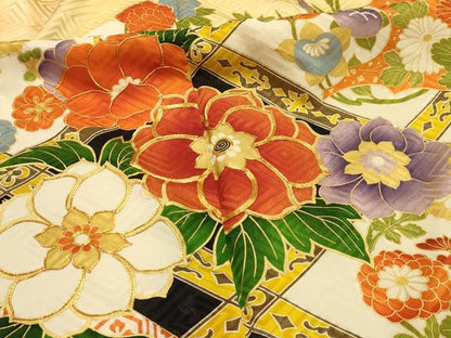 平和屋着物■豪華振袖　駒刺繍　花天井文　暈し染め　金彩　正絹　逸品　AABL4455sx