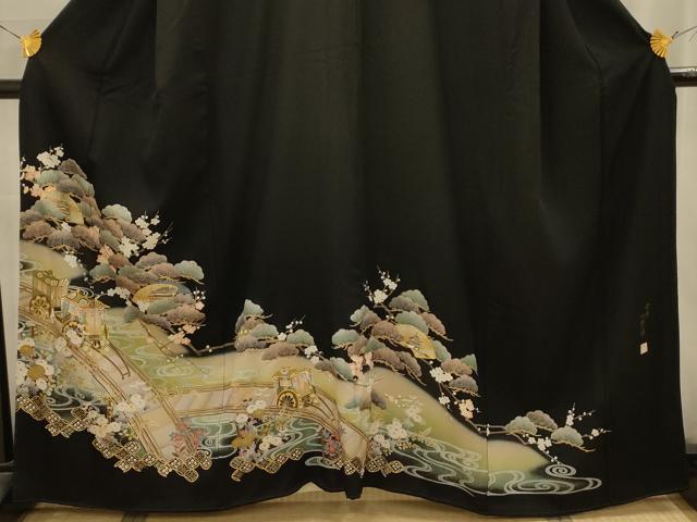平和屋着物■豪華黒留袖　作家物　駒刺繍　渡橋御所車風景文　金彩　正絹　逸品　AABL4476sx