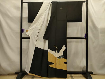 平和屋着物■豪華黒留袖　作家物　隆峰　群れ鶴文　正絹　逸品　AABL4527sx