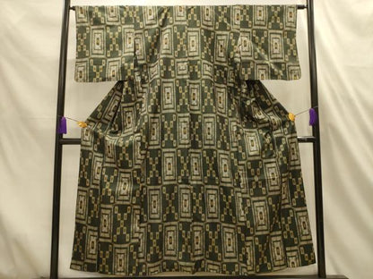 平和屋着物■本場大島紬　幾何学文様　割込み絣　正絹　逸品　AABL4716sx