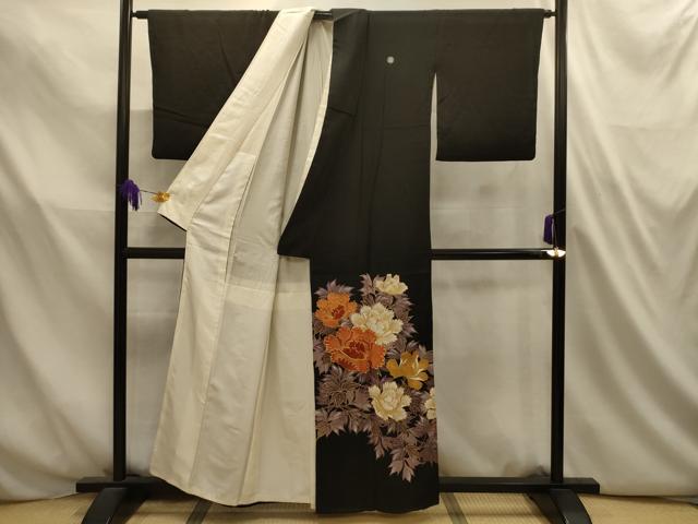 平和屋着物■豪華黒留袖　駒刺繍　草花文　金彩　正絹　逸品　AABL4743sx