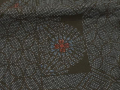 平和屋着物■本場大島紬　7マルキ　七宝花文　正絹　逸品　AABL4757sx