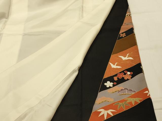 平和屋着物■豪華黒留袖　駒刺繍　松竹梅飛鶴文　金彩　正絹　逸品　AABL4774sx