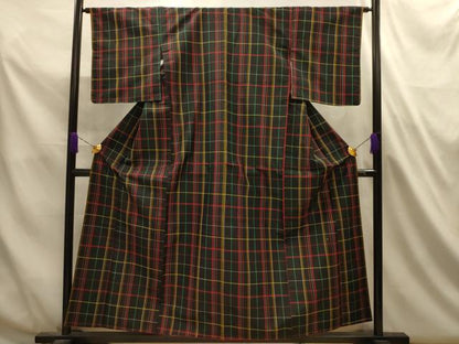 平和屋着物■本場縞大島紬　格子　黒地　正絹　逸品　AABL4792sx