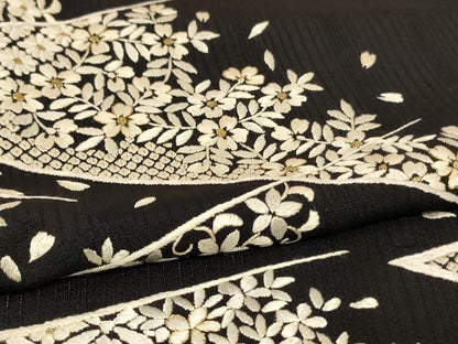平和屋着物＊夏物　訪問着　縦絽　総刺繍　舞花文　黒地　金糸　正絹　逸品　AABL5184jd