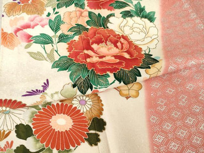 平和屋着物●豪華振袖　駒刺繍　草花文　金銀彩　正絹　逸品　AABL5488ck