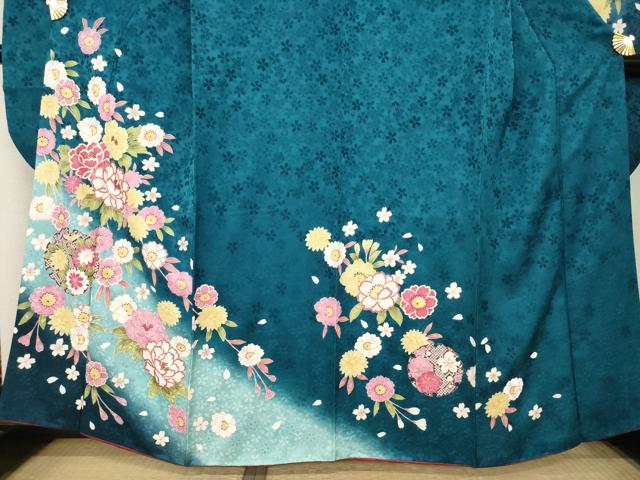 平和屋着物●豪華振袖　舞花文　金彩　京都きもの友禅扱い　正絹　逸品　AABL5540ck