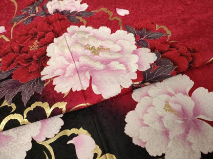 平和屋着物●豪華振袖　舞花文　暈し染め　金彩　ロング丈　正絹　逸品　AABL5549ck