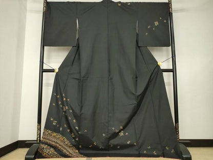 平和屋着物●本場縞大島紬　訪問着　総刺繍　草花文　黒地　ロング丈　正絹　逸品　AABL5567ck