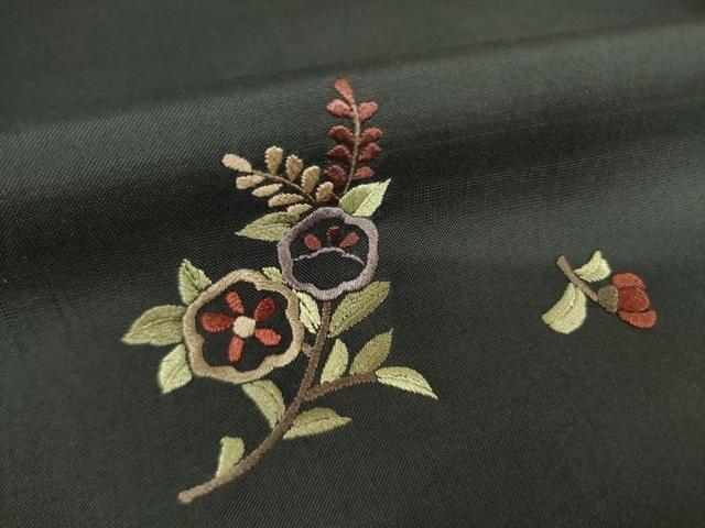 平和屋着物●本場縞大島紬　訪問着　総刺繍　草花文　黒地　ロング丈　正絹　逸品　AABL5567ck