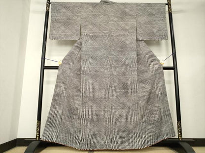 平和屋着物●上質な小紋　紬地　鱗文様　黒地　正絹　逸品　AABL5569ck
